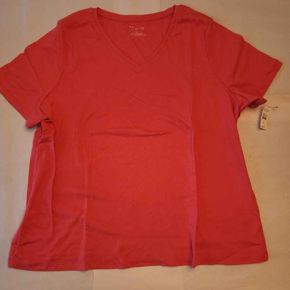 Yalbots Tee